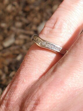14K White Gold Curved Channel Set Diamond Wedding Ring Guard Band Size 5